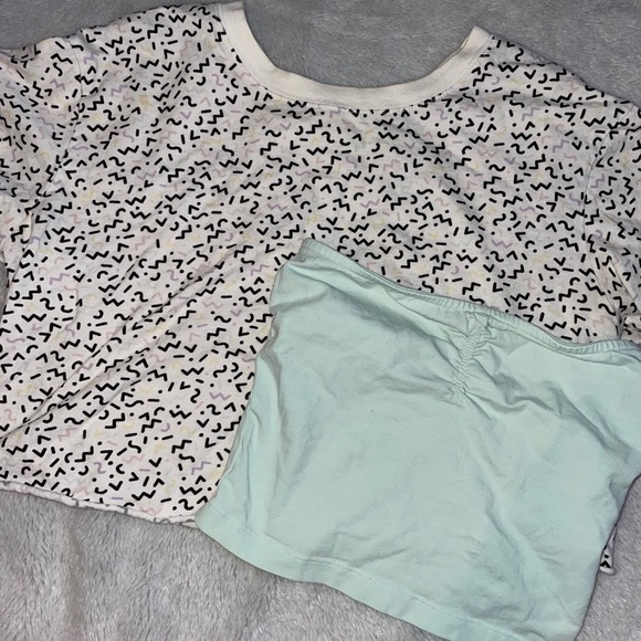 Shirt bundle - Picture 2 of 2